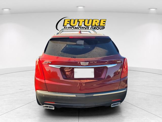 Used 2018 Cadillac XT5 Luxury w/ Driver Awareness Package FWD image 4