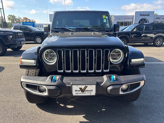 Used 2022 Jeep Wrangler Unlimited Sahara w/ Cold Weather Group AWD/4WD image 3