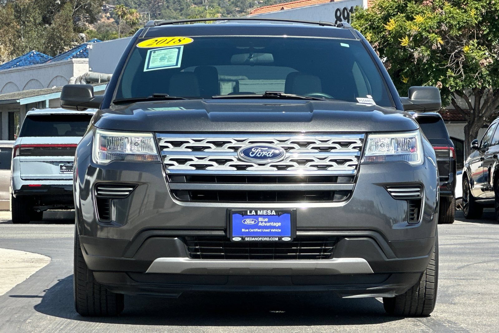 Certified 2018 Ford Explorer XLT FWD image 8