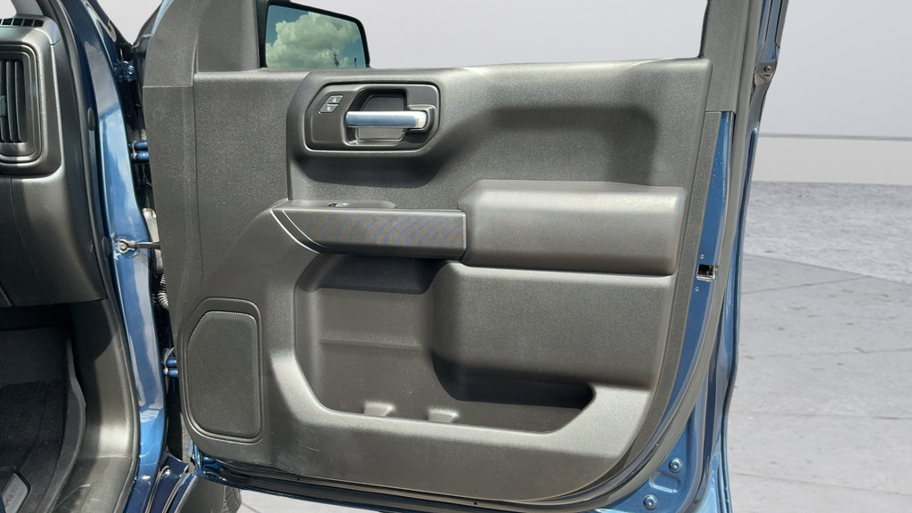 Used 2022 Chevrolet Silverado 1500 Custom RWD image 23