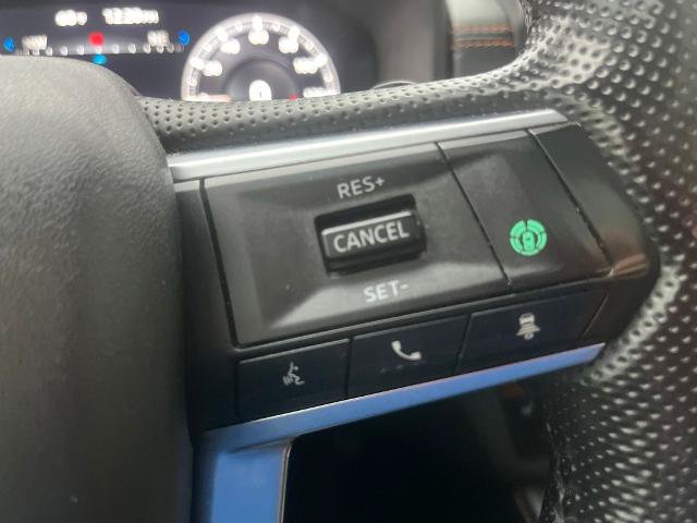 Used 2022 Mitsubishi Outlander SEL AWD/4WD image 28