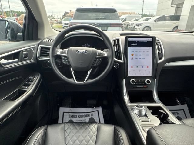Certified 2023 Ford Edge Titanium w/ Equipment Group 301A AWD/4WD image 26