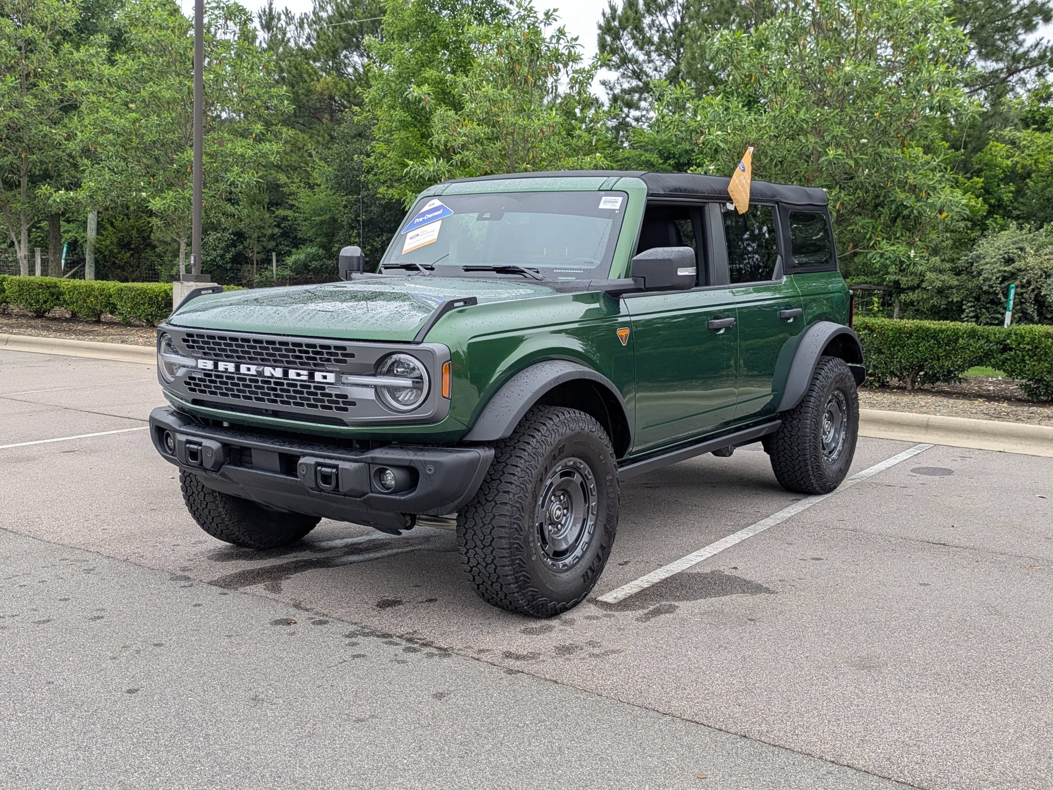 Certified 2025 Ford Bronco Badlands AWD/4WD image 8