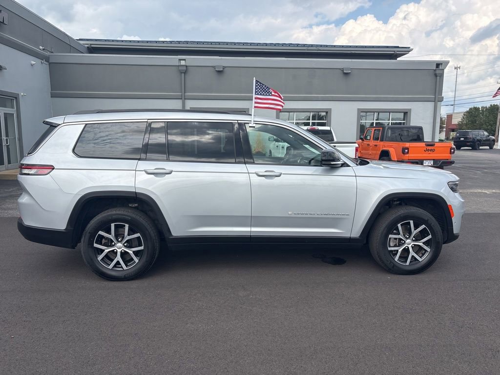 Used 2024 Jeep Grand Cherokee L Limited w/ Luxury Tech Group II image 67