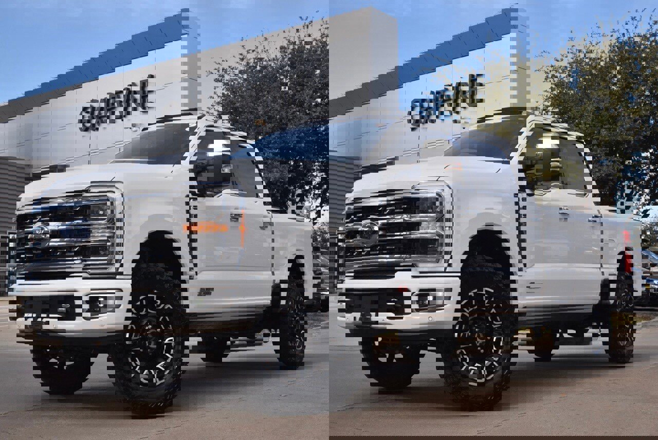 Certified 2024 Ford F250 Platinum image 2