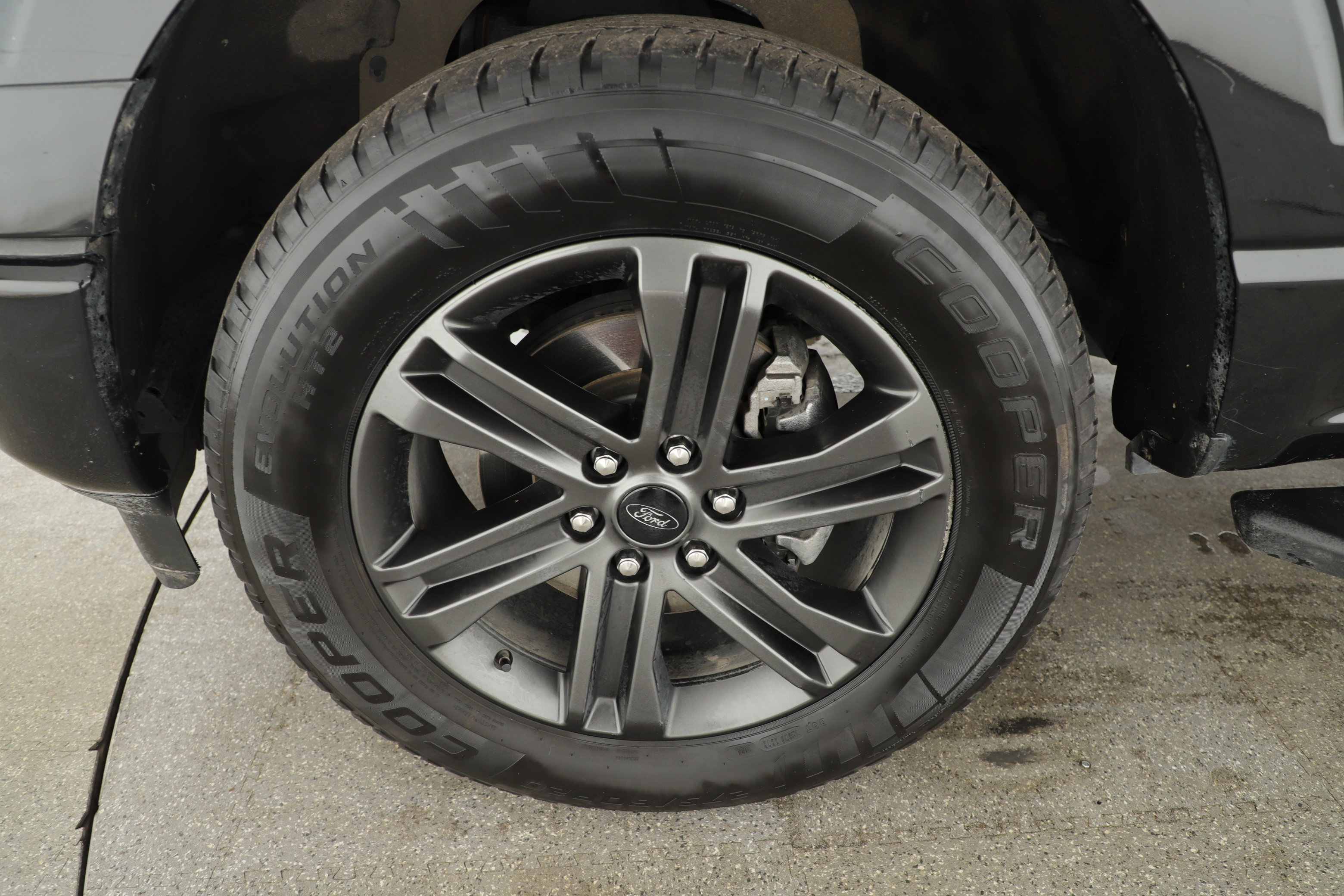 Certified 2022 Ford F150 XLT w/ Equipment Group 302A High image 8