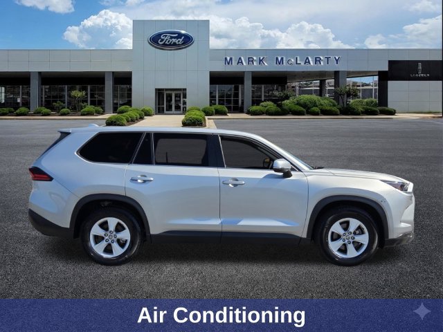 Used 2025 Toyota Grand Highlander FWD image 7