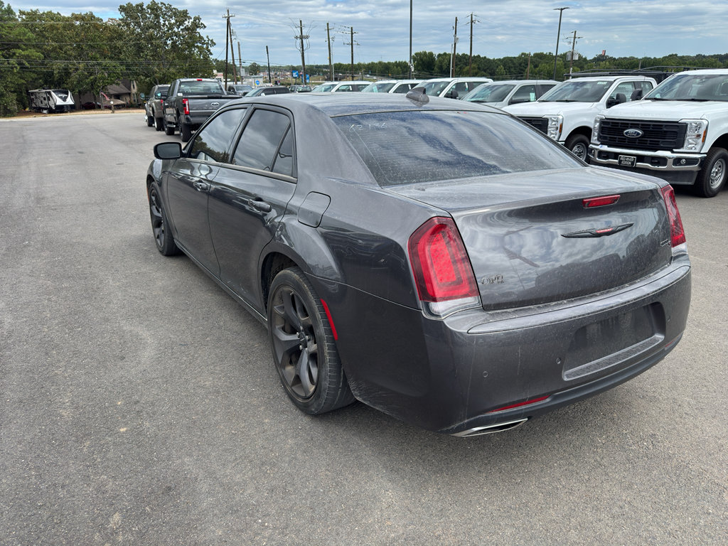 Used 2023 Chrysler 300 S RWD image 7