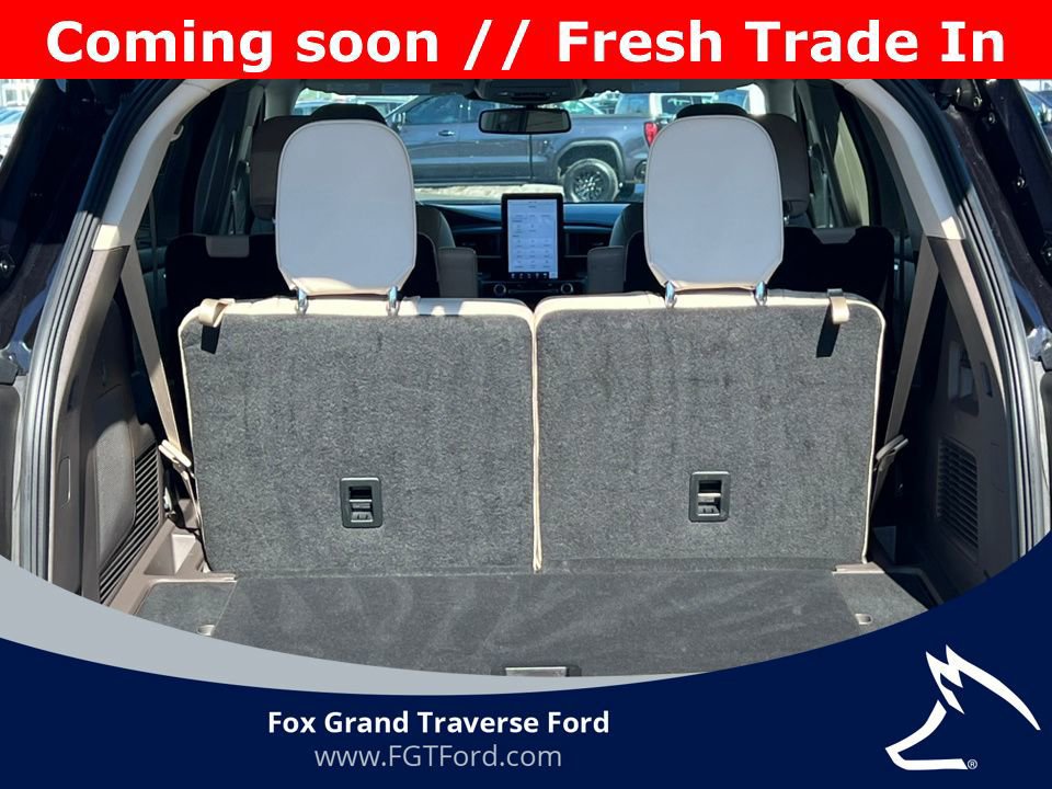 Certified 2023 Ford Explorer Platinum w/ Technology Package image 41