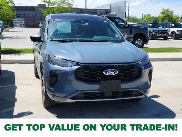 Certified 2023 Ford Escape ST-Line w/ Tech Pack #1 AWD/4WD image 1