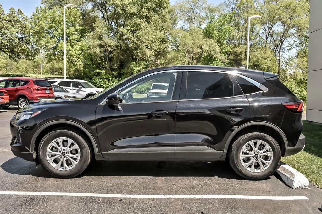 Certified 2023 Ford Escape Active w/ Tech Pack #2 AWD/4WD image 6