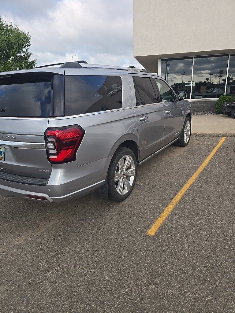 Certified 2024 Ford Expedition Max Platinum AWD/4WD image 3