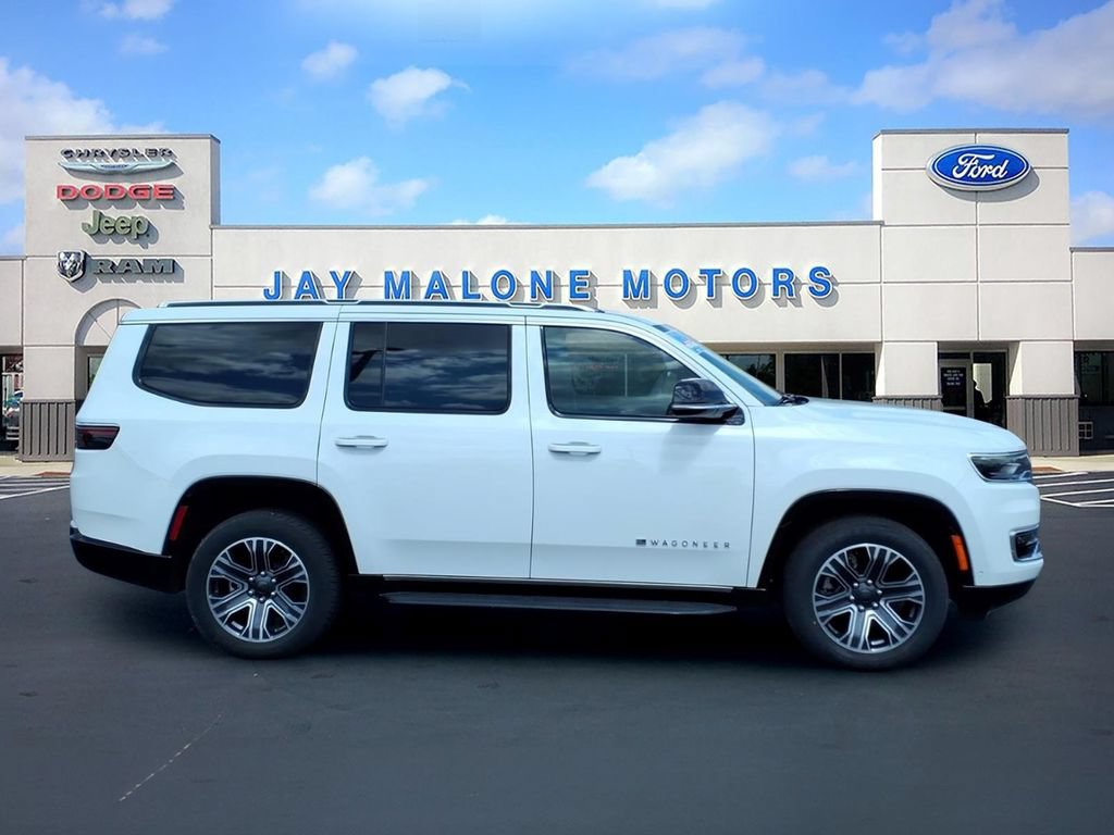 Used 2024 Jeep Wagoneer Series II w/ Flexible Seating Group