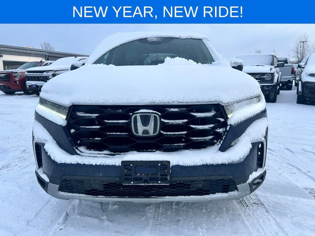 Used 2023 Honda Pilot Touring image 9