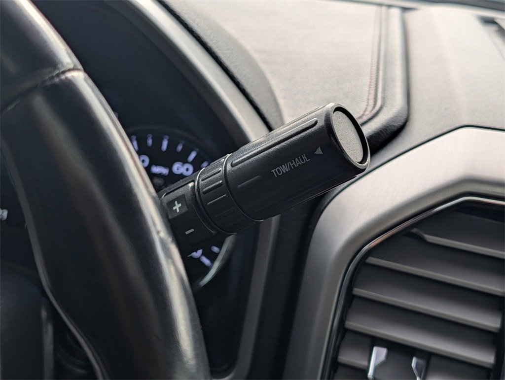 Certified 2019 Ford F350 Platinum w/ Platinum Ultimate Package image 24