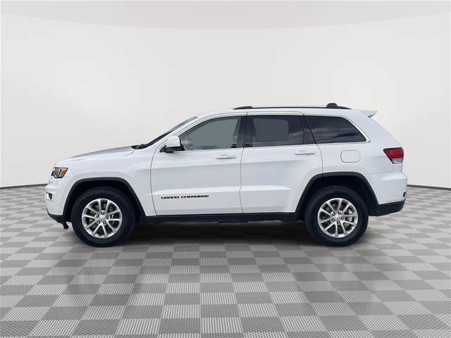 Used 2021 Jeep Grand Cherokee Laredo AWD/4WD image 2