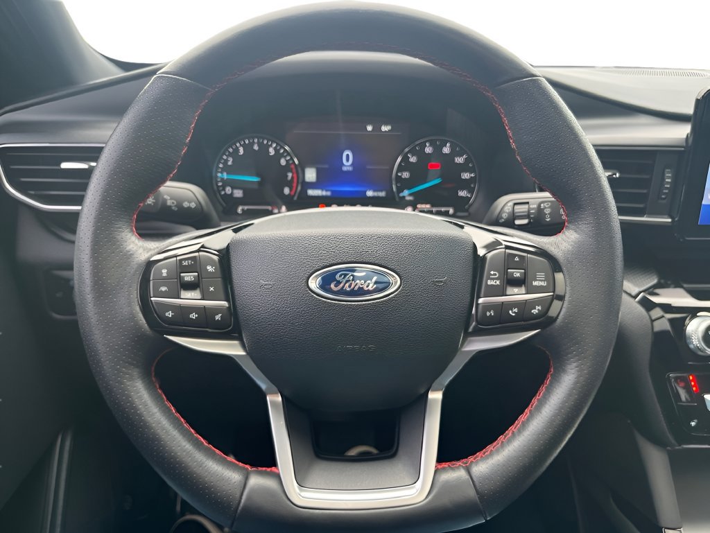 Certified 2023 Ford Explorer ST-Line w/ Class IV Trailer Tow Package AWD/4WD image 16