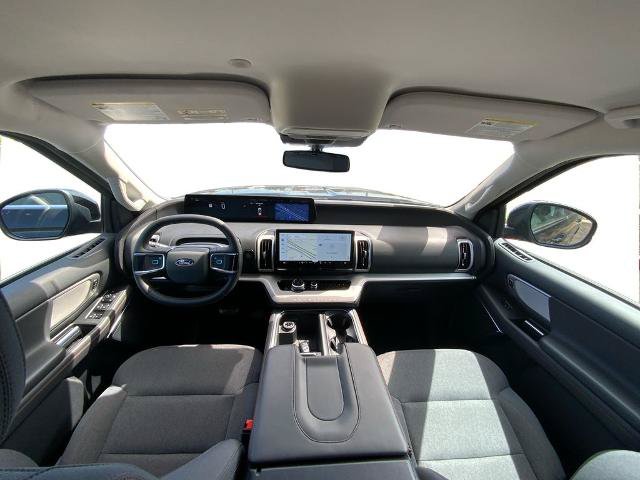 Certified 2025 Ford Expedition Active RWD image 14