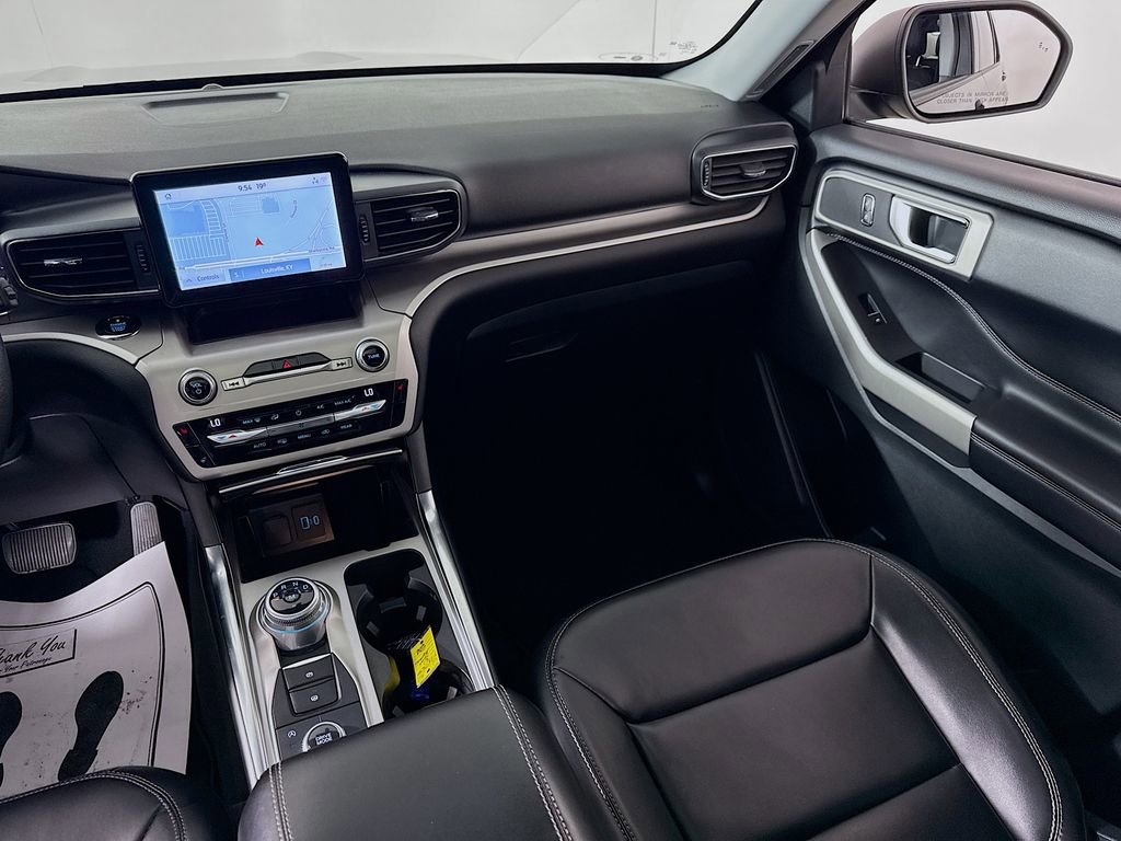 Certified 2021 Ford Explorer XLT w/ Equipment Group 202A image 24