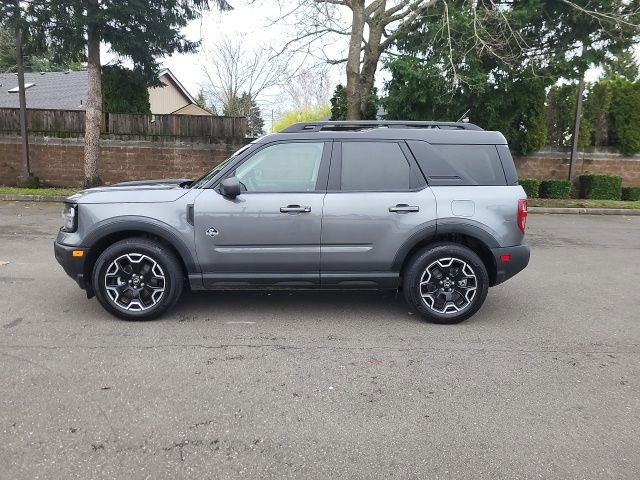 Certified 2025 Ford Bronco Sport Outer Banks w/ Outer Banks Tech Package+ image 2