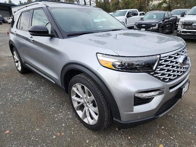 Certified 2022 Ford Explorer Platinum w/ Equipment Group 601A image 8