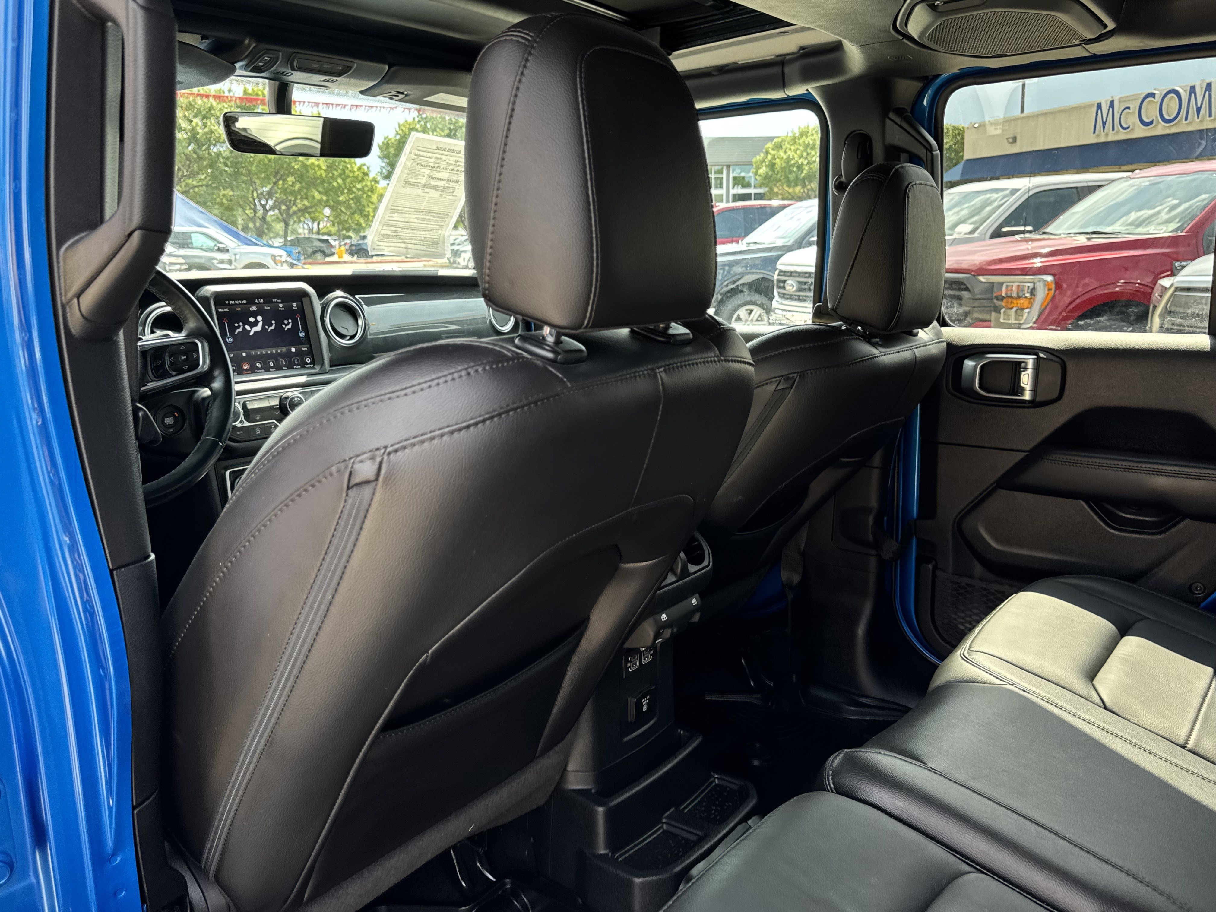 Used 2021 Jeep Wrangler Unlimited Sahara image 14