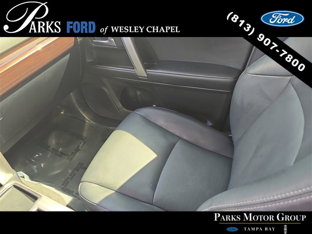 Used 2021 Toyota 4Runner Limited image 14