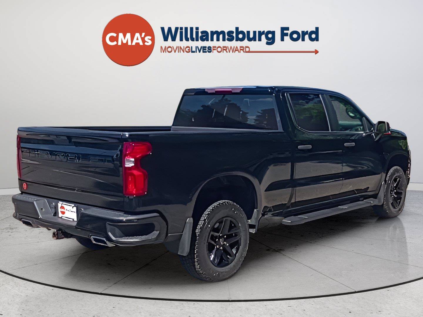 Used 2022 Chevrolet Silverado 1500 Custom Trail Boss AWD/4WD image 5