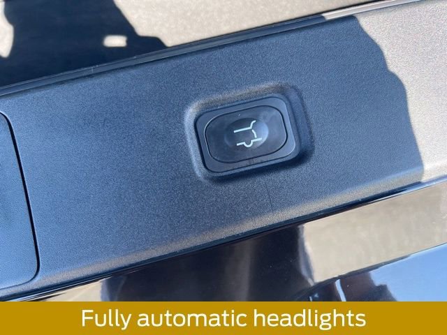 Certified 2025 Ford Expedition Active image 16