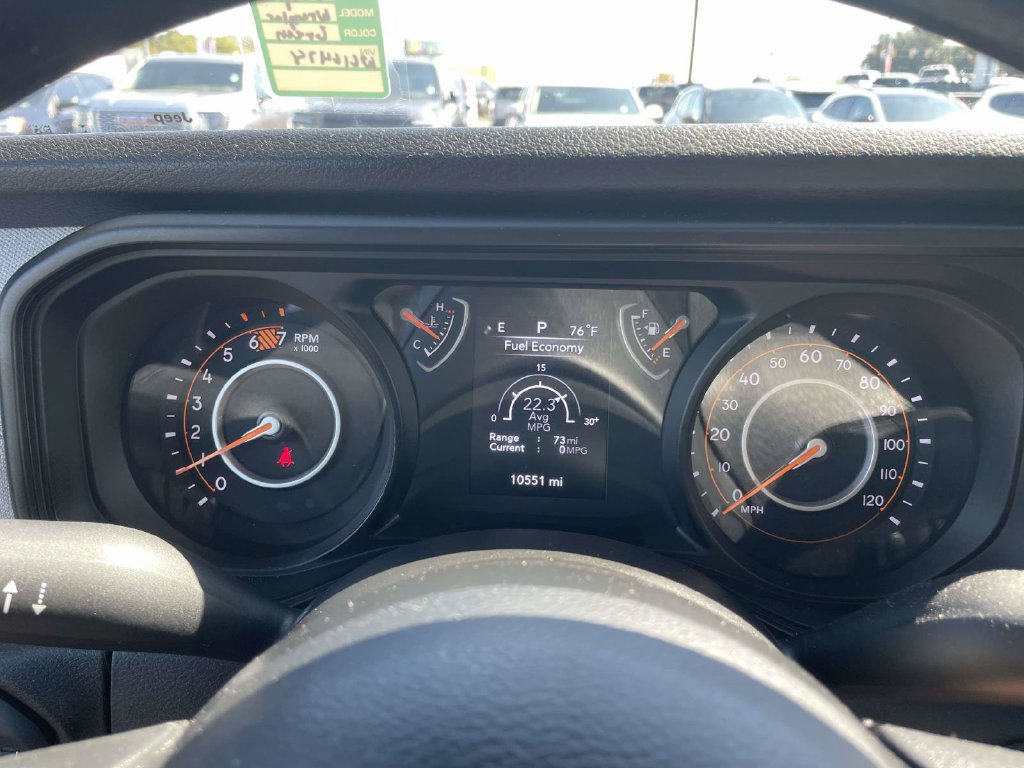 Used 2025 Jeep Wrangler Sport AWD/4WD image 30