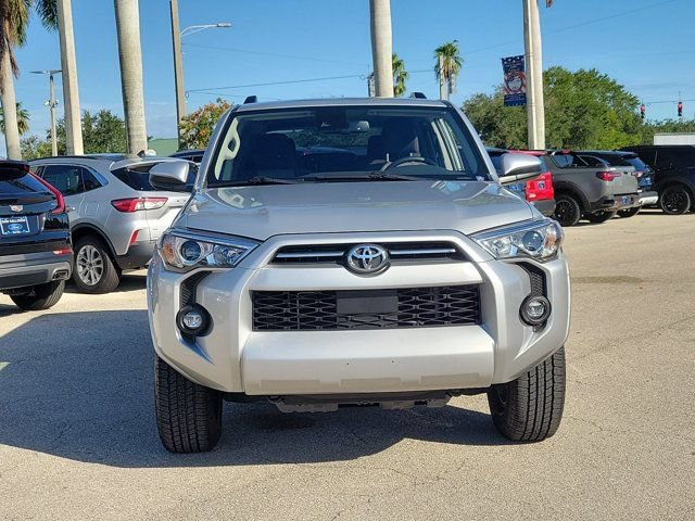 Used 2024 Toyota 4Runner SR5 RWD image 2