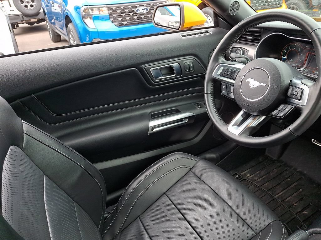 Certified 2022 Ford Mustang GT Premium w/ GT Performance Package RWD image 14