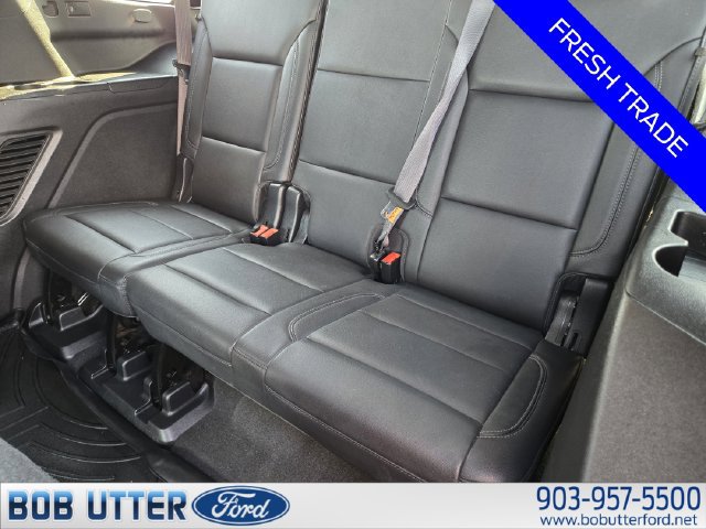 Used 2021 Chevrolet Tahoe Z71 w/ Luxury Package AWD/4WD image 31