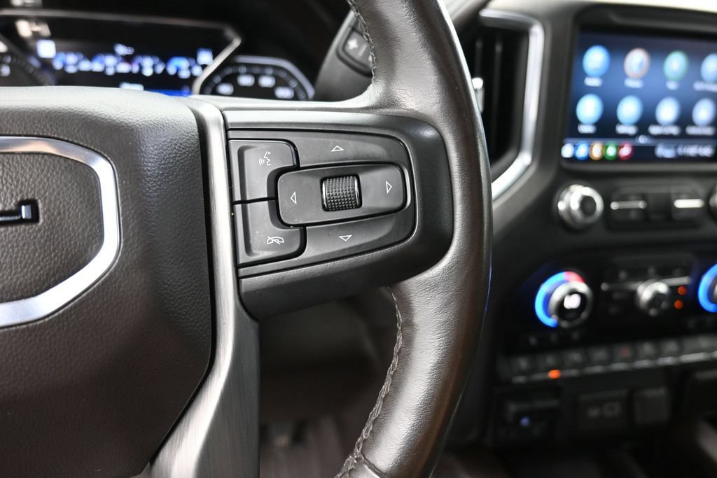 Used 2022 GMC Sierra 2500 Denali w/ Technology Package AWD/4WD image 3