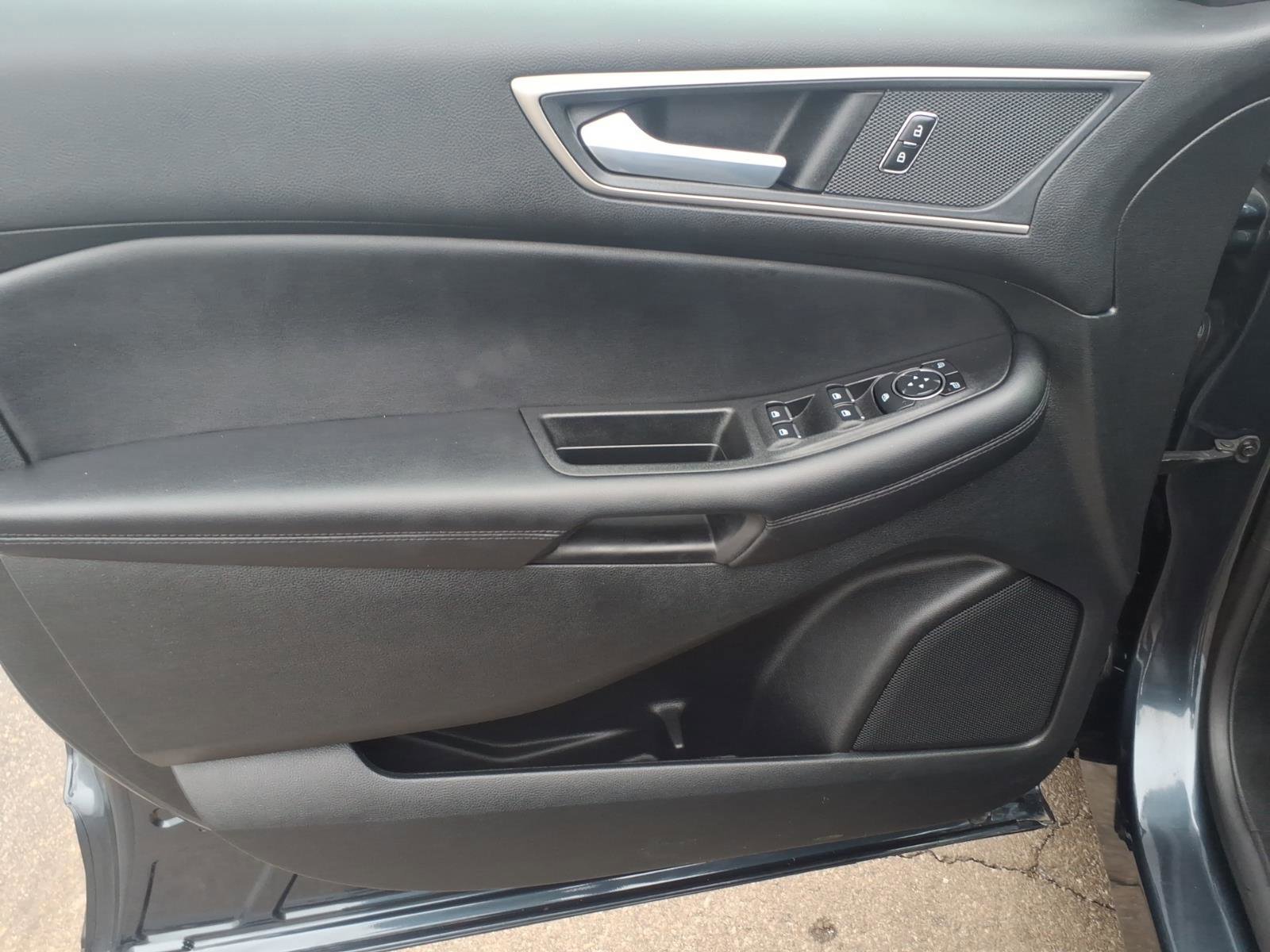 Certified 2023 Ford Edge SEL w/ Convenience Package image 11