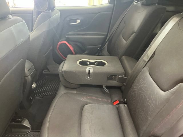 Used 2018 Jeep Renegade Trailhawk w/ UConnect 8.4 Nav Group AWD/4WD image 46