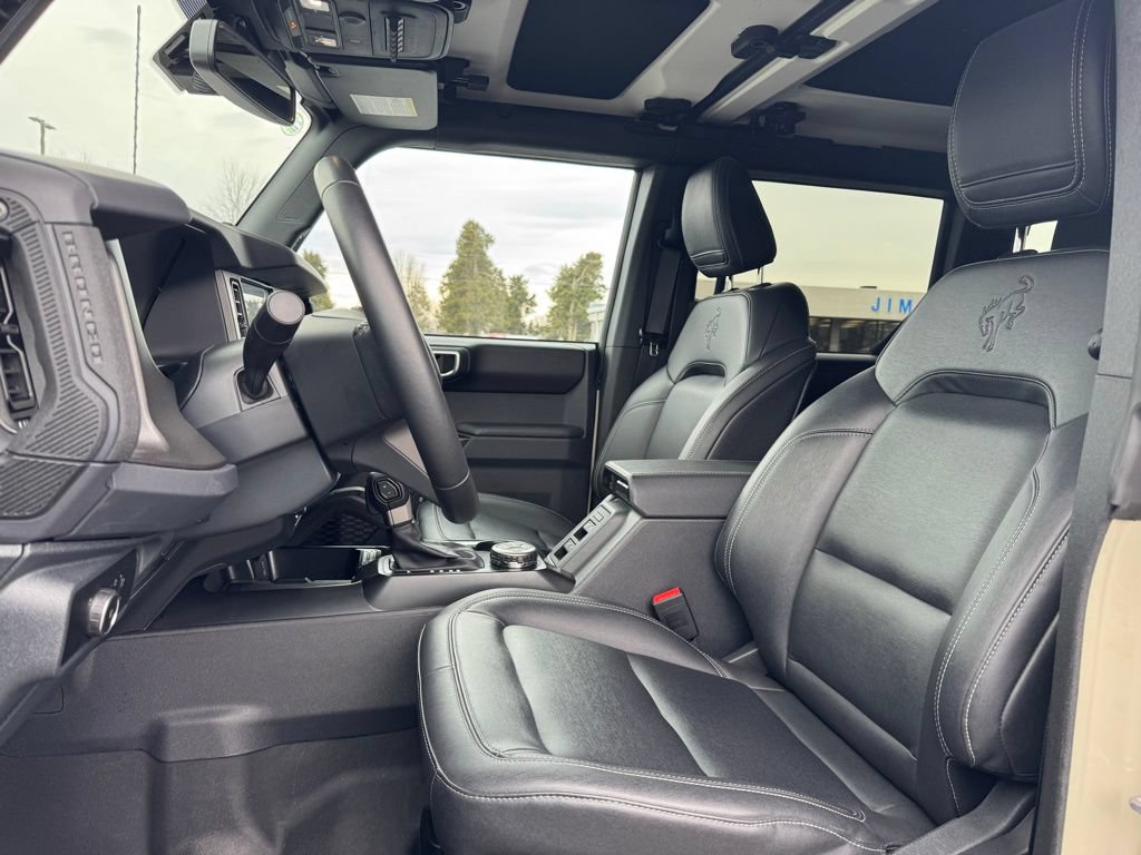 Certified 2025 Ford Bronco Badlands AWD/4WD image 5