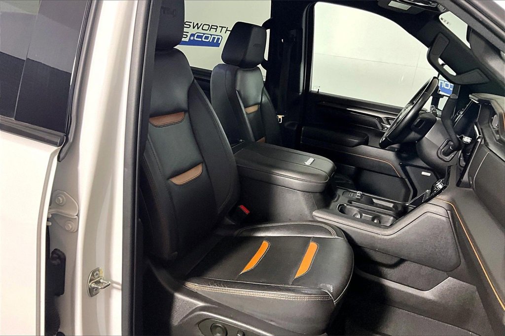 Used 2024 GMC Sierra 2500 AT4 w/ AT4 Premium Plus Package image 7