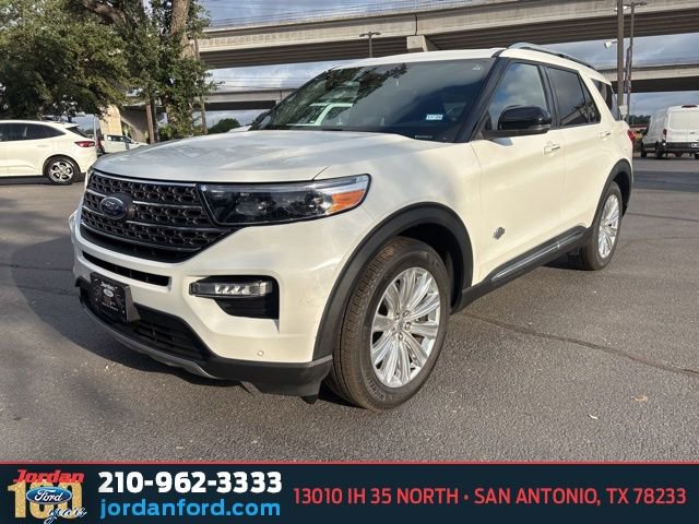Certified 2024 Ford Explorer King Ranch w/ Technology Package RWD image 3