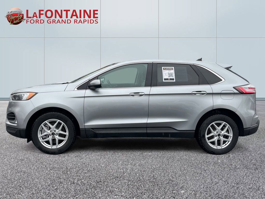 Certified 2023 Ford Edge SEL w/ Convenience Package AWD/4WD image 4