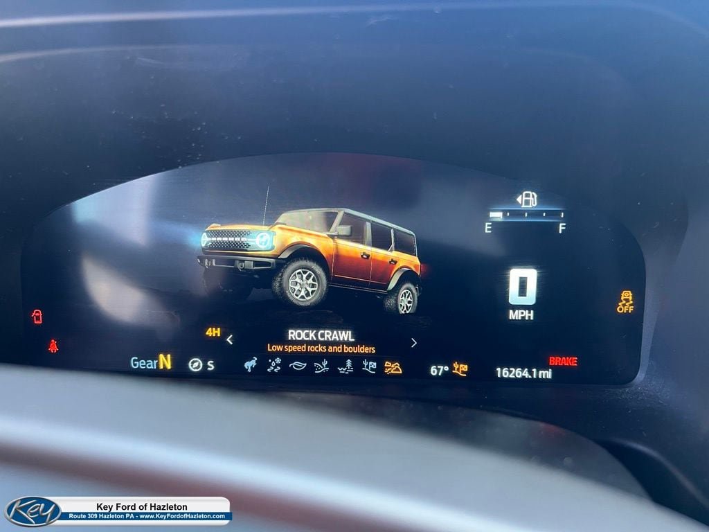 Certified 2025 Ford Bronco Badlands w/ Sasquatch Package AWD/4WD image 39