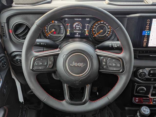 Used 2024 Jeep Gladiator Rubicon w/ Technology Group AWD/4WD image 19