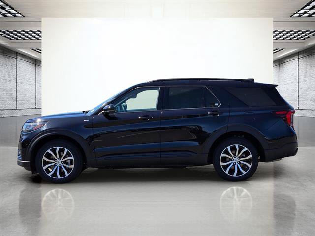Certified 2025 Ford Explorer ST-Line AWD/4WD image 8