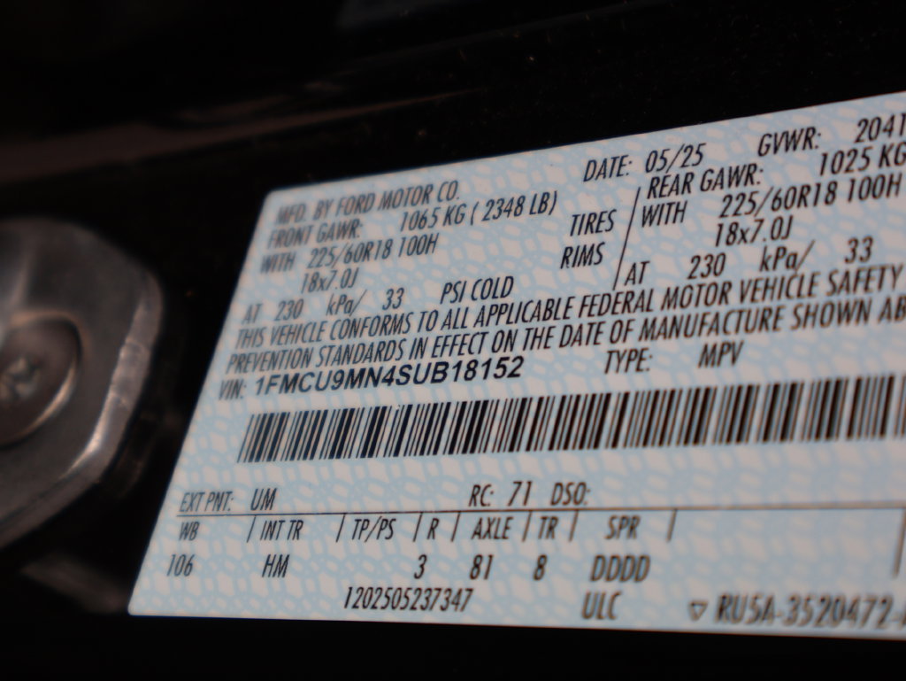 Certified 2025 Ford Escape ST-Line AWD/4WD image 41