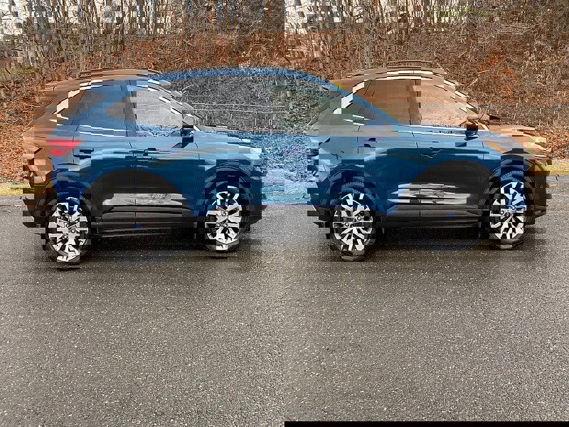 Certified 2020 Ford Escape Titanium w/ Titanium Premium Package 2.0 image 6