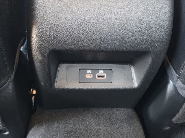 Used 2023 Nissan Altima 2.5 SR w/ SR Premium Package image 17