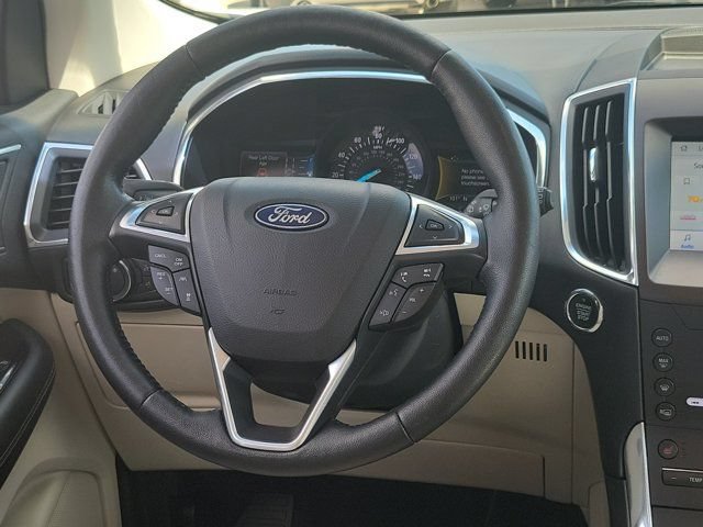 Certified 2020 Ford Edge Titanium FWD image 20