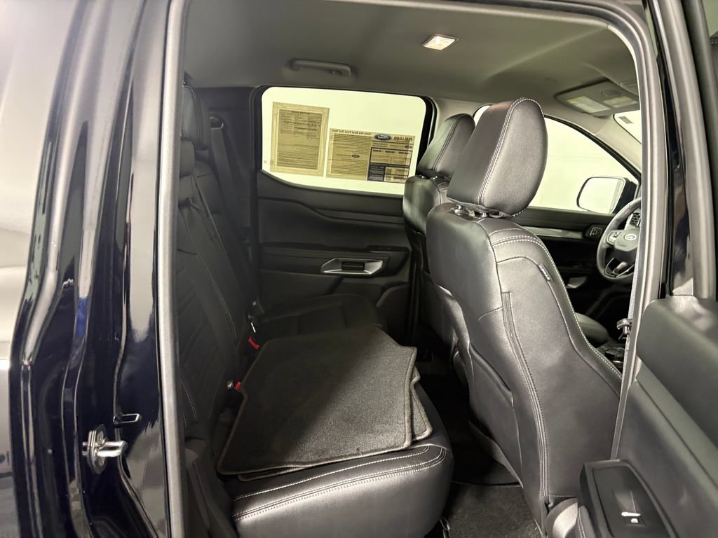 Certified 2025 Ford Ranger Lariat w/ FX4 Off-Road Package AWD/4WD image 31