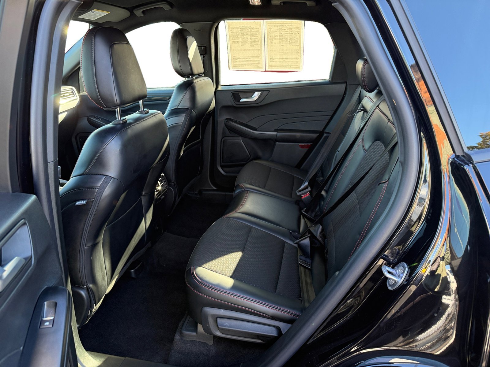 Certified 2025 Ford Escape ST-Line w/ Equipment Group 301A image 16