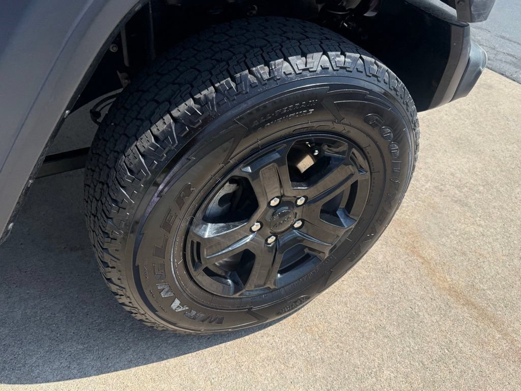 Used 2021 Jeep Wrangler Sport AWD/4WD image 11